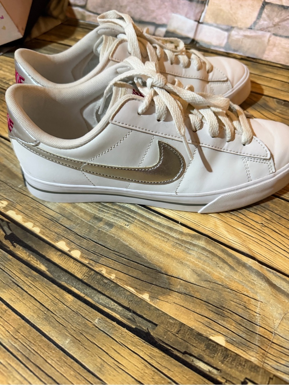 Nike Women's White Sneakers with Metallic Silver Swoosh - Picture 6 of 11
